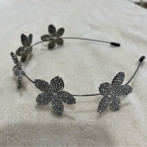 Elegant Silver Floral Headband